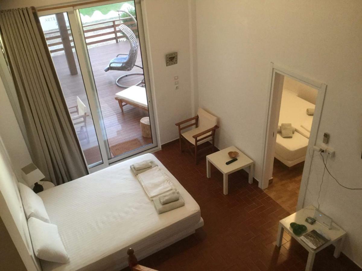 Artemis Suites Romanos  Exterior foto