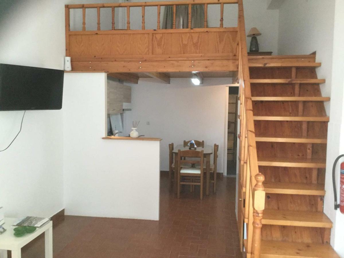 Artemis Suites Romanos  Exterior foto